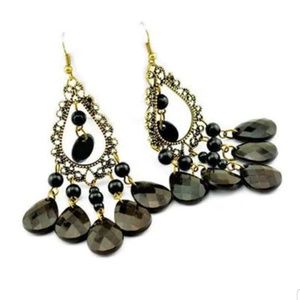 Beautiful ear rings new with tags